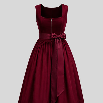 Burgundy Velvet Dirndl Dress with Zip Front and Satin Bow – 2-Piece Oktoberfest Costume
