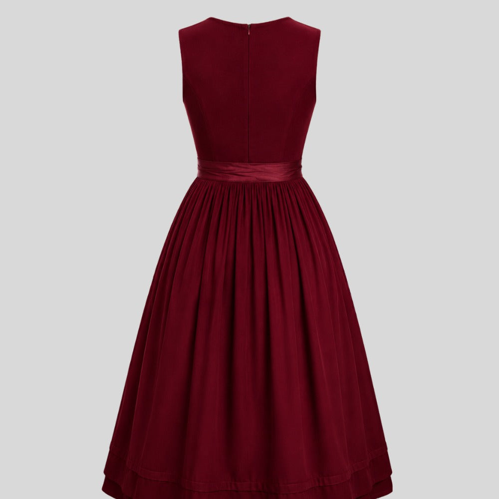 Burgundy Velvet Dirndl Dress with Zip Front and Satin Bow – 2-Piece Oktoberfest Costume
