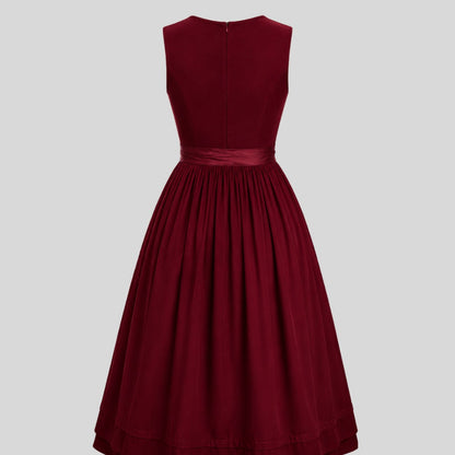 Burgundy Velvet Dirndl Dress with Zip Front and Satin Bow – 2-Piece Oktoberfest Costume